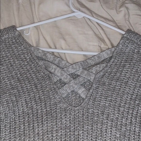 Grey sweater - Picture 2 of 2